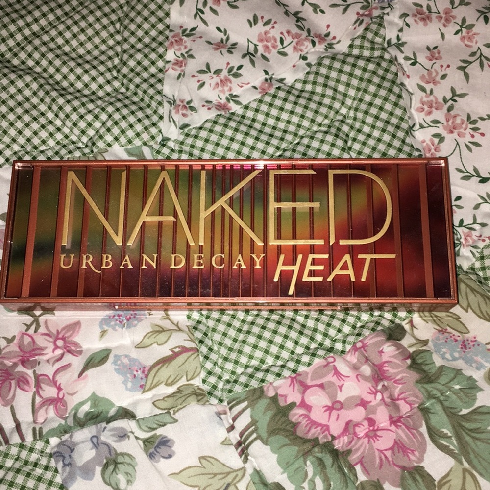 Urban Decay Heat Eyeshadow Palette
